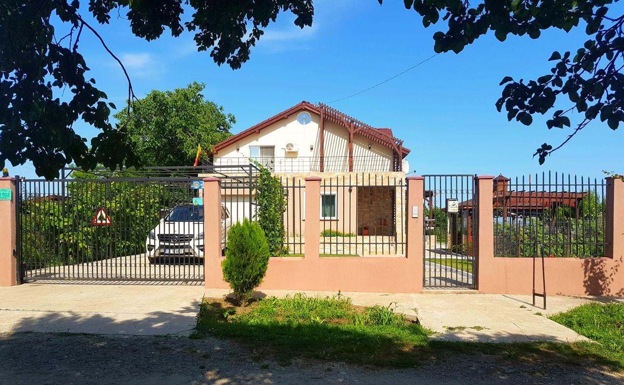 Nobless Villa Mereni  Exterior foto
